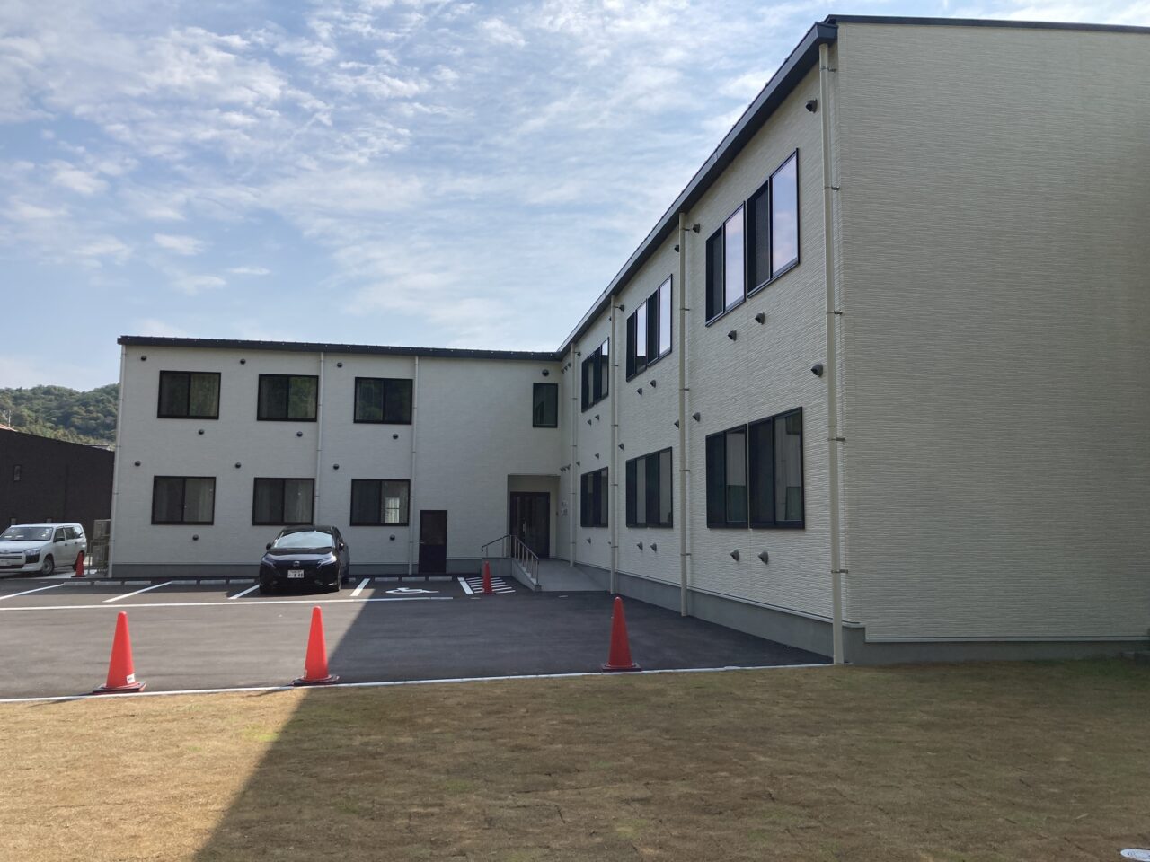 新築した高齢者住宅の外観